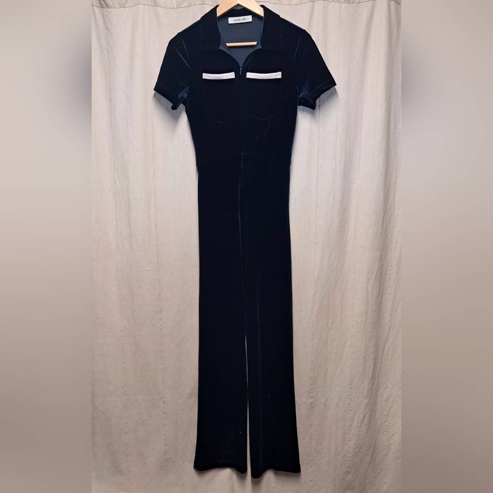Peachy Den Velvet Jumpsuit Size M - Picture 3 of 6